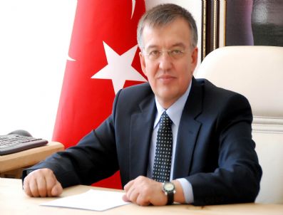 Minik Folklorcular Akşehir`de Buluşuyor