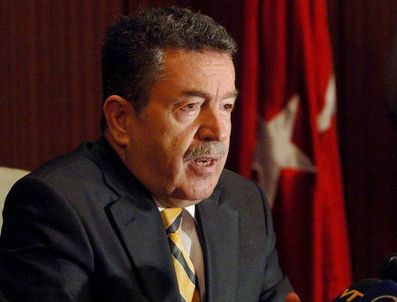 Özcan'dan yurda dönün çağrısı