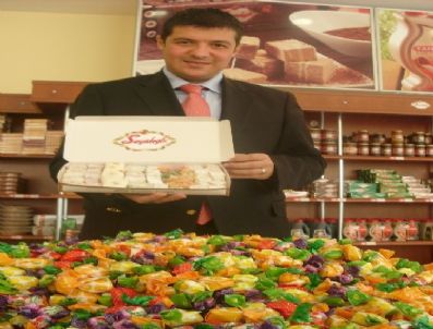 Ramazan Bayramı İçin 15 Ton Tatlı Hazırladı