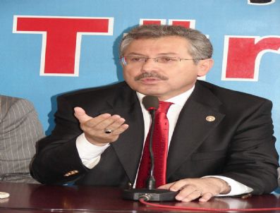 Yüksel`den Bayram Mesajı