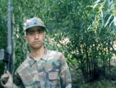 Bayram Öncesi Şanlıurfalı Şehit Topraksürer`in Babaocağına Ateş Düştü