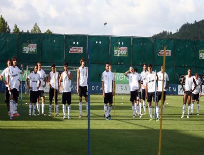 Beşiktaş`ta Yeni Sezon Hazırlıkları Sürüyor