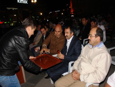 CENGİZ YAVİLİOĞLU - Erzurum’da Bir İlk Yakutiye Kent Meydanında Yaşandı