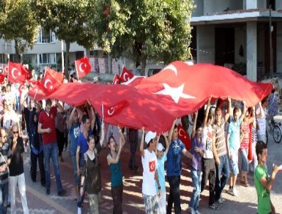 Hakkari`den Gelen Üç Şehit Haberine Yalova`dan Tepki