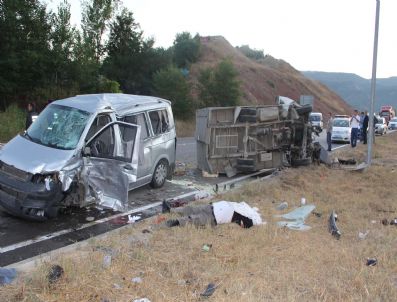 Karabük`te Trafik Kazası: 3 Ölü, 6 Yaralı -1-