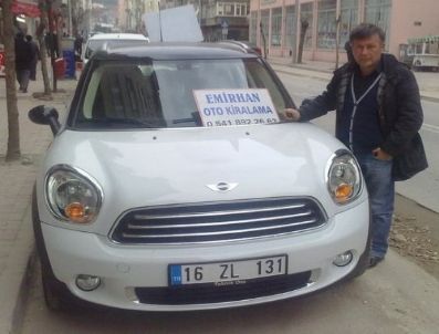 Kırmızı Işıkta Bekleyen Eski Ortağını Vurdu