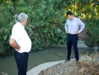 Malatya Milletvekili Veli Ağbaba Hatunsuyu`nda İncelemelerde Bulundu