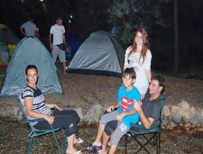 Mersinliler Dağılcak’ta Kamp Kurdu