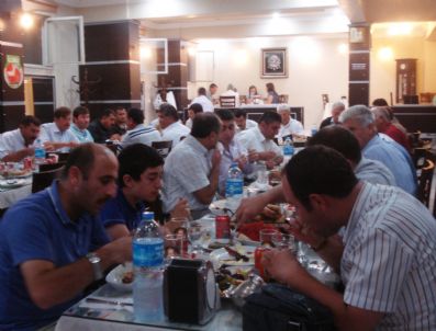 Osmancık Şoförler Odasının İftarına Konfederasyon Başkanı Apaydın Katıldı