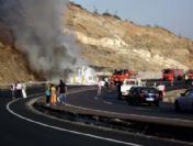 Seyir Halindeyken Alev Alan Otobüs Kullanılamaz Hale Geldi