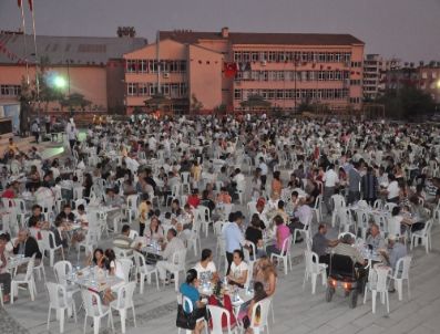 Türe: İftar Yemekleri Birlik ve Beraberliğe Vesile Oluyor