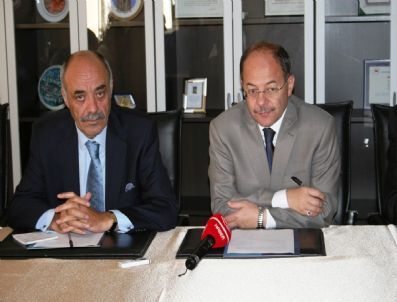 Bakan Akdağ, Stk Temsilcileriyle Etso’da Buluştu