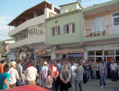 Çarşı İznine Çıkan Suriyeliler Olay Çıkardı