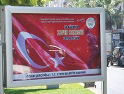 CHP'li belediyeden afiş skandalı