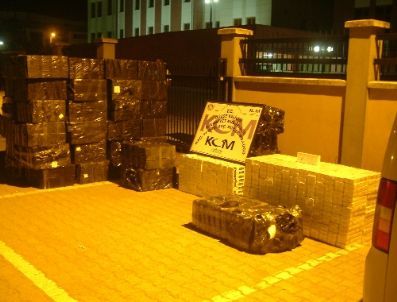 Düzce`de 40 Bin 100 Paket Kaçak Sigara Ele Geçirildi