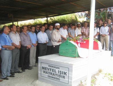 Kazada Ölen Belediye Başkanı Toprağa Verildi