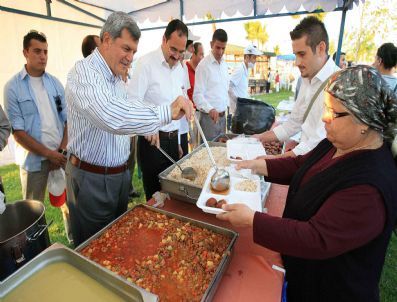 Kocaeli Büyükşehir Belediyesi Ramazan Ayında 95 Bin Kişiye İftar Verdi
