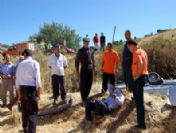 Otomobil Şarampole Yuvarlandı: 2 Yaralı