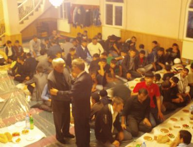 (özel Haber) Marneul`de İftar Heyecanı