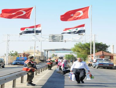 Suriye`deki Olaylar Nedeniyle Sınırda Bayramlaşma İptal Edildi