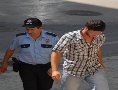 Yaralamalı Kazaya Karışan Sürücü Adliyeyee Sevk Edildi