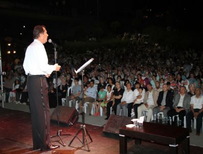 Başakşehirliler Ramazana Ahmet Özhan’la “merhaba” Dedi