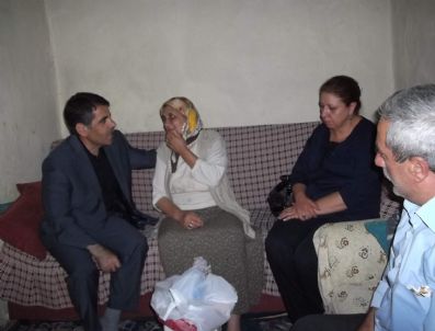 NEVZAT BOZKUŞ - Kars Belediyesi’nden İhtiyaç Sahibi Ailelere Ramazan Yardımı