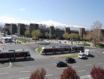 Kayseray İki Yılda 45 Milyon Yolcu Taşıdı