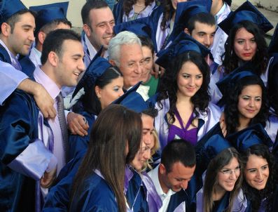 Lys Şampiyonlarına Dokuz Eylül'den Burs