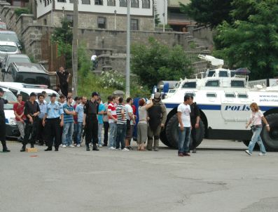 NESRİN CAVADZADE - Rize`de 