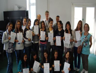 Silifkeli Öğrencilerin Yaşlılık Projesi Kabul Edildi