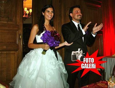 Tuba Büyüküstün evlendi (Büyüküstün'ün düğün ve fotoğraflar)