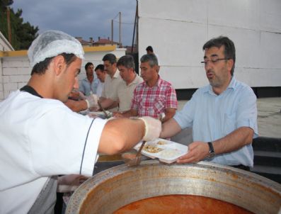 Yenişehir Protokolü İftar Çadırında Buluştular