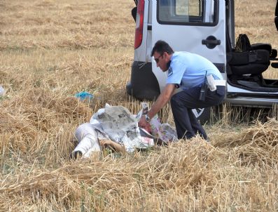 Yolcu Taşıyan Araç Takla Attı, 1 Kişi Öldü, 3 Kişi Yaralandı