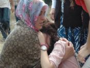 Ayrılmak İsteyen Eşini Bayram Sabahı Öldüren Koca İntihar Etti