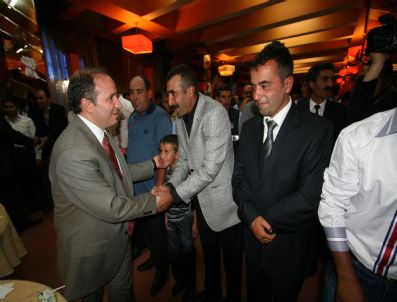 CENGİZ YAVİLİOĞLU - Bakan Akdağ, Büyükşehir Belediyesi’ndeki Bayramlaşma Merasimine Katıldı