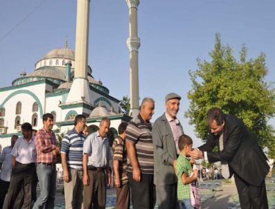 Başkan Ahmet Çakır Şehit Ailelerinin Acılarını Paylaştı