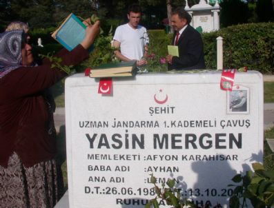 Küçük Şekerler Şehit Mergen İçin Dağıtıldı