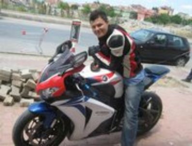 Motosiklet Sürücüsünün Hız Tutkusu Ölümle Bitti