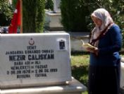 (özel Haber) Eskişehir Kanlıpınar Şehitliği`nde Duygu Dolu Anlar Yaşandı