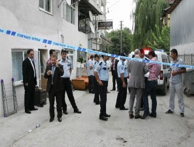 Tüfekle Oynayan Kişi, Kazayla Arkadaşını Öldürdü