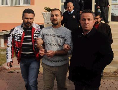 Adana`daki Kardeş Cinayeti