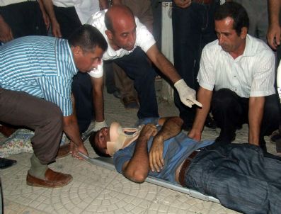 Adıyaman`da 10 Araç Birbirine Girdi: 2`si Ağır 25 Yaralı