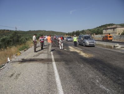 Bayram Ziyaretinden Dönen Ailenin Otomobili Kaza Yaptı: 4 Ölü 6 Yaralı