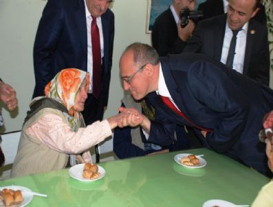 Bolu Protokolü Yaşlıları Unutmadı