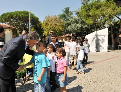 Cumhurbaşkanı Gül, Çocuklarla Bayramlaştı