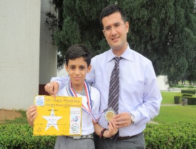 Malezya’daki Türk Okulu, Matematik Olimpiyatında Altın Madalya Aldı