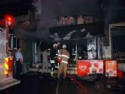 Market Alevlere Teslim Oldu