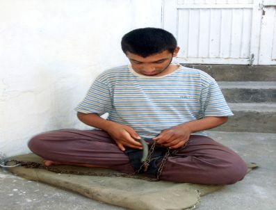 (özel Haber) Zincire Bağlı Yaşam