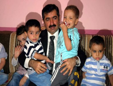 Vali Doğan ve Eşinden Bayram Ziyaretleri